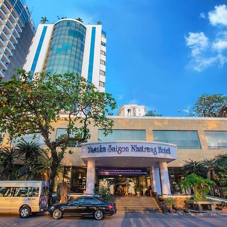 Yasaka Saigon Nha Trang Hotel & Spa Exteriör bild