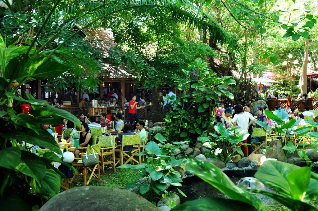 Yasaka Saigon Nha Trang Hotel & Spa Exteriör bild