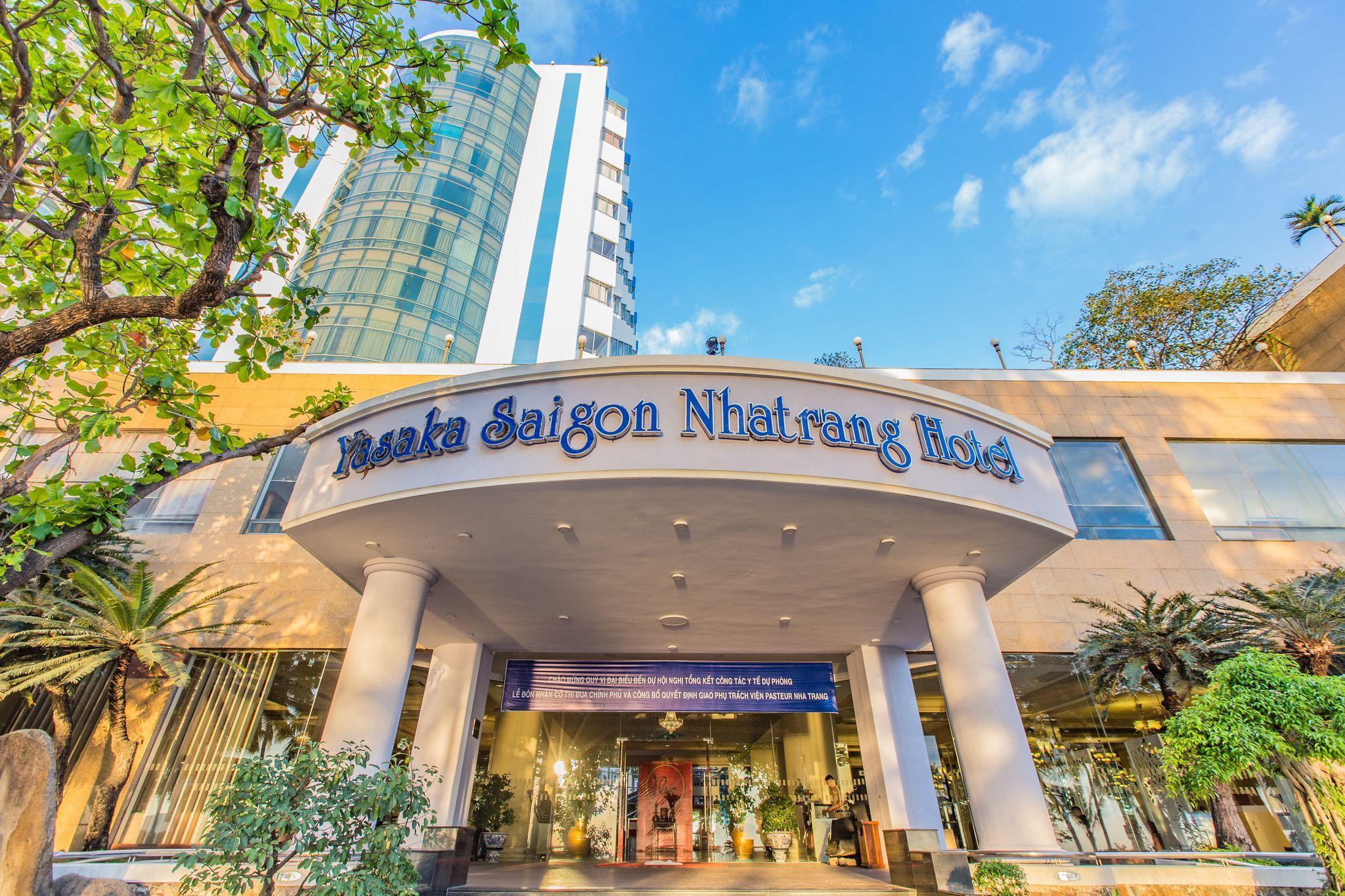 Yasaka Saigon Nha Trang Hotel & Spa Exteriör bild