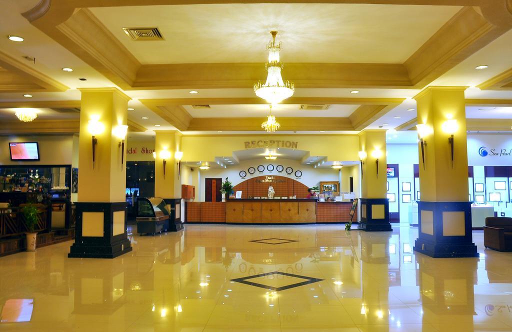 Yasaka Saigon Nha Trang Hotel & Spa Exteriör bild
