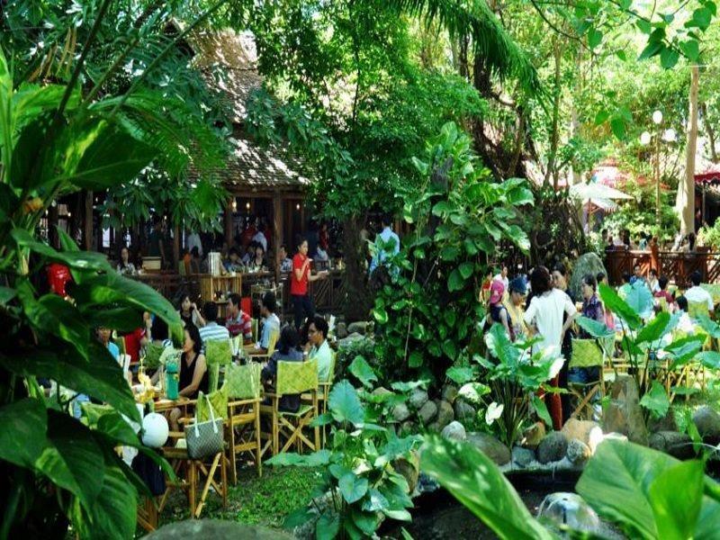 Yasaka Saigon Nha Trang Hotel & Spa Exteriör bild