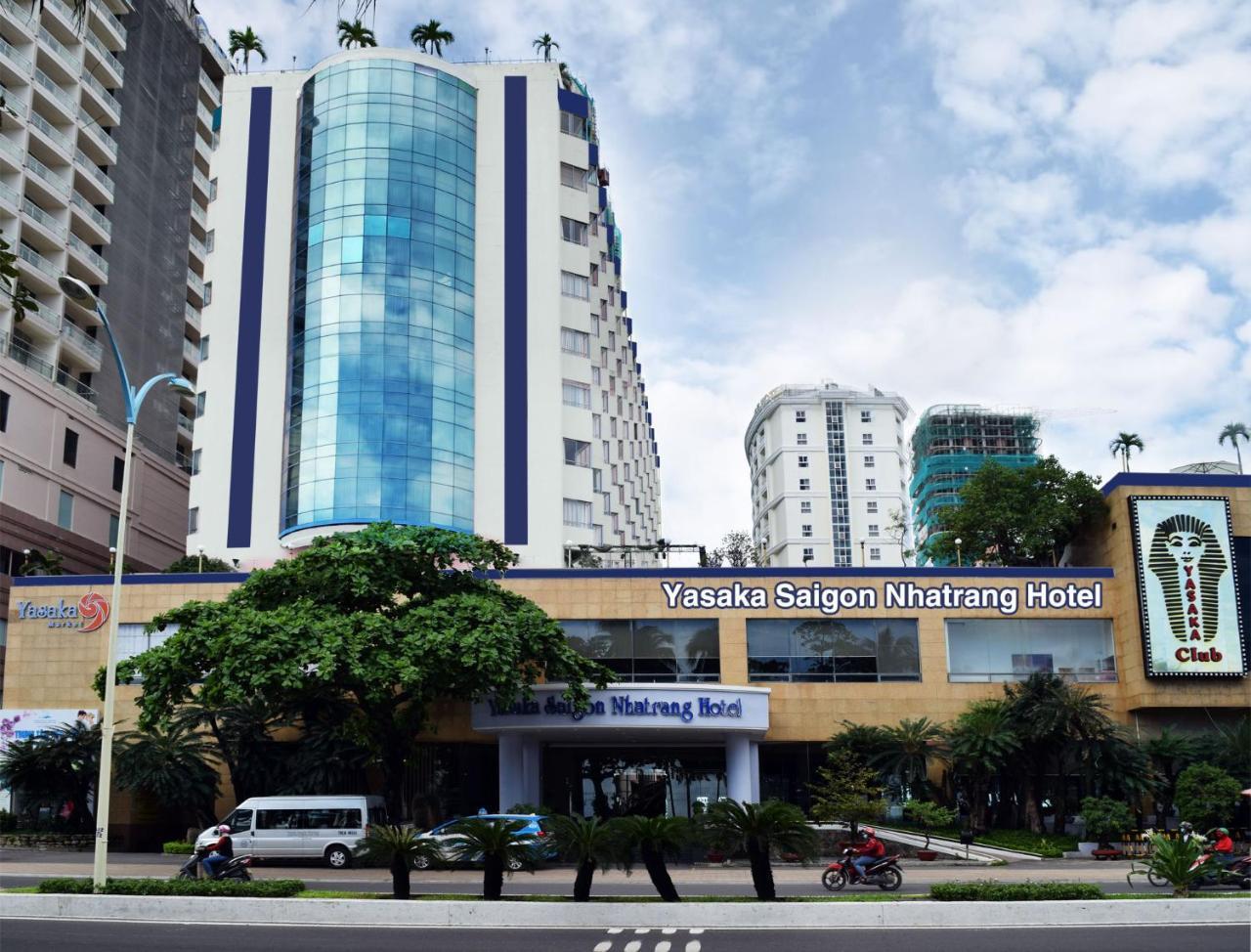 Yasaka Saigon Nha Trang Hotel & Spa Exteriör bild