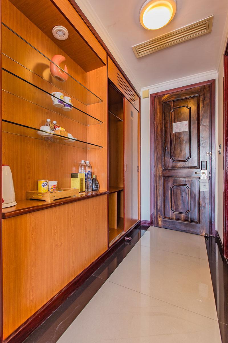 Yasaka Saigon Nha Trang Hotel & Spa Exteriör bild